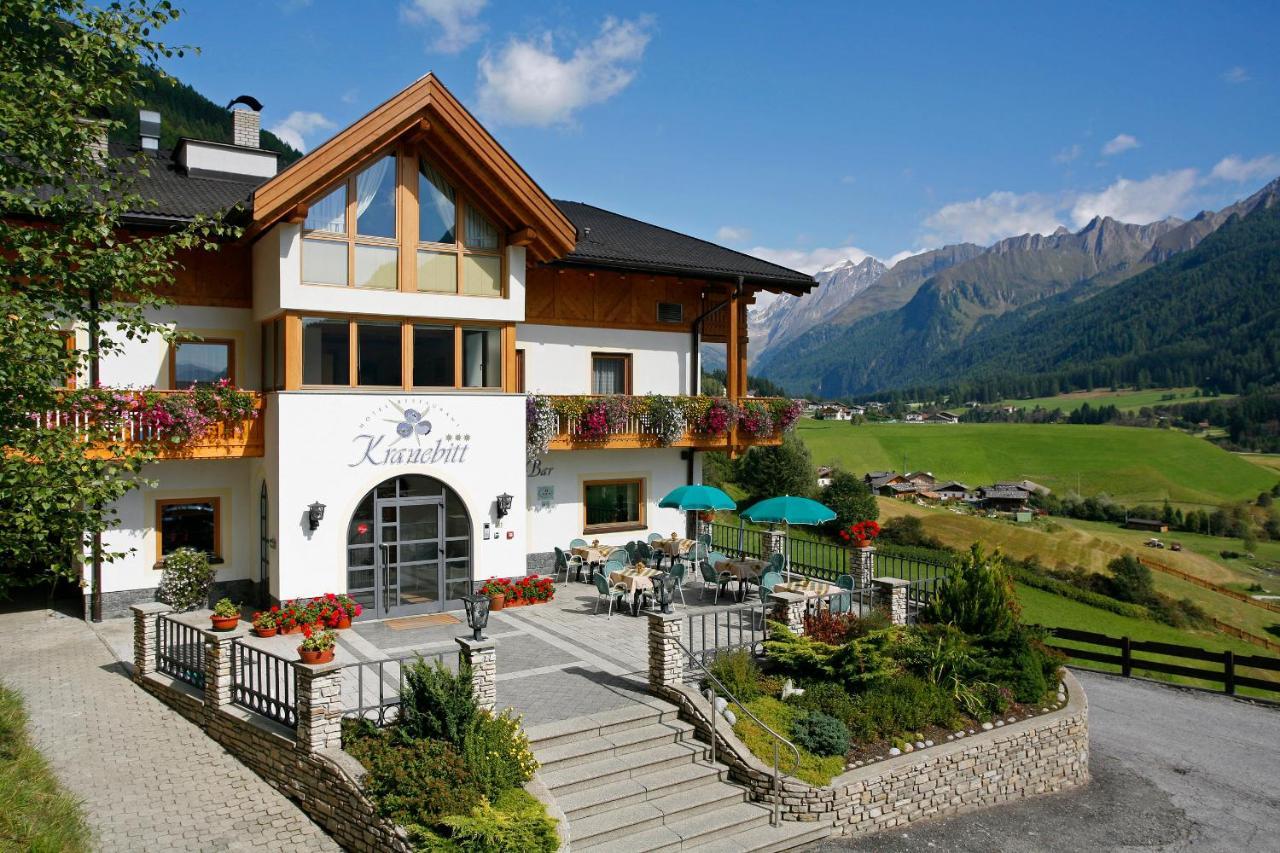 Hotel Kranebitt Val di Vizze Bagian luar foto