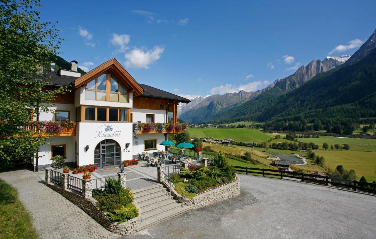 Hotel Kranebitt Val di Vizze Bagian luar foto