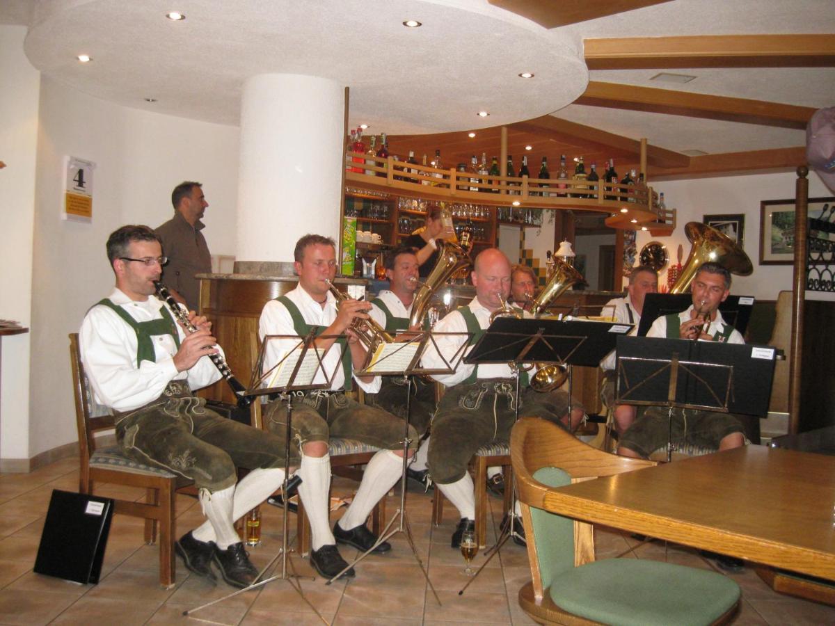 Hotel Kranebitt Val di Vizze Bagian luar foto