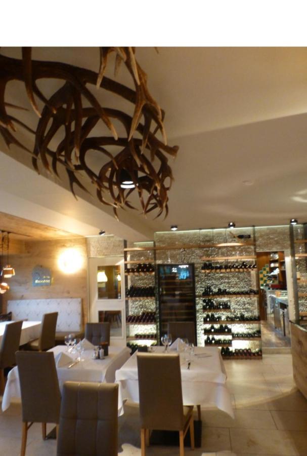 Hotel Kranebitt Val di Vizze Bagian luar foto
