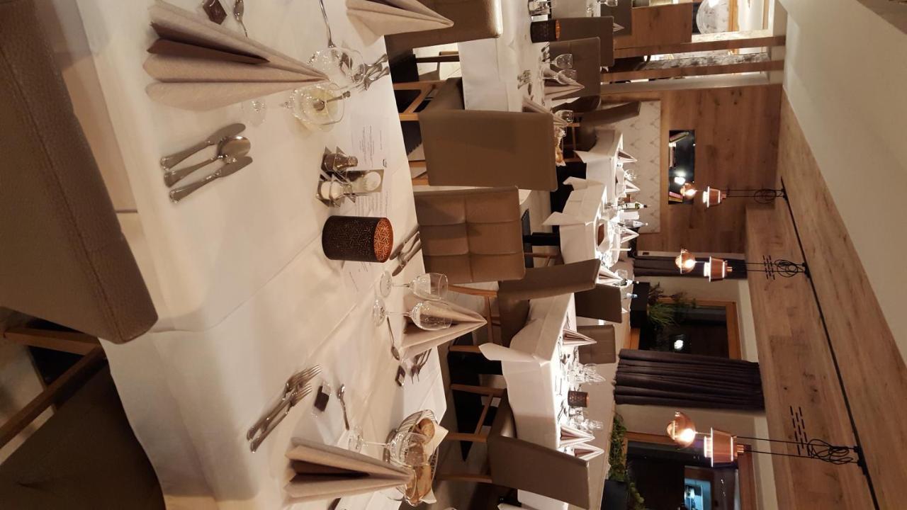 Hotel Kranebitt Val di Vizze Bagian luar foto
